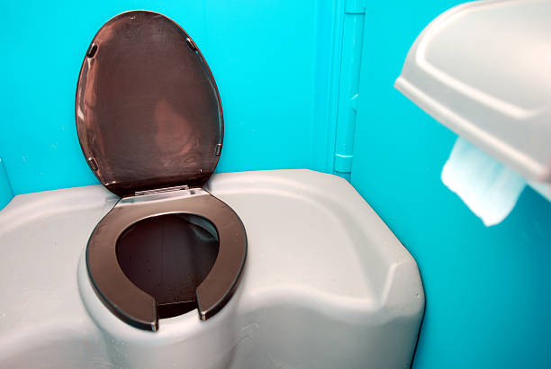 Best Luxury portable toilet rental  in Gnadenhutten, OH