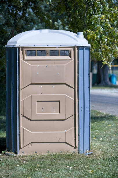 Best High-end porta potty rental  in Gnadenhutten, OH
